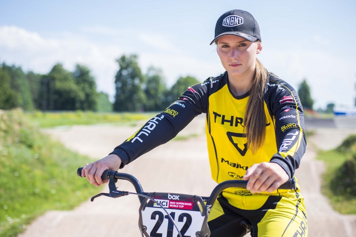 BMX riteņbraucēja Vineta Pētersone:  “Šeit var – tikai jāgrib un jādara.”
