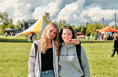 Jaunieši un patriotisms – kāpēc pilsoniskās līdzdalības veicināšana ir vitāli svarīga nākotnes demokrātijai